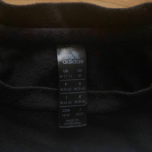 ADIDAS hoodie & t-shirt bundle - Picture 9 of 10